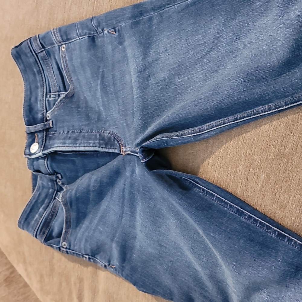 Express Booty lifting Jeans - Picture 3 of 16